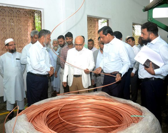 উৎপাদিত পণ্যের নতুন ও সম্ভাবনাময় বাজার ও ক্রেতা খুঁজে বের করতে হবে