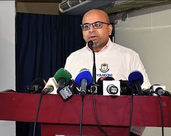ফয়েজ আহমদ তৈয়্যব জানান, বাংলাদেশ ‘ক্লাউড-ফার্স্ট পলিসি’ গ্রহণ করেছে