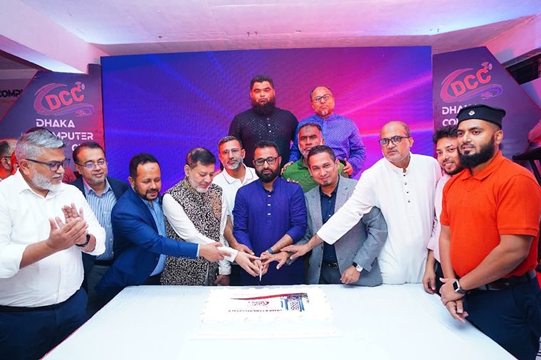 ঢাকা কমপিউটার সিটি হবে একসঙ্গে গ্যাজেট শিকার, নেটওয়ার্কিং ও আনন্দের মিশেল