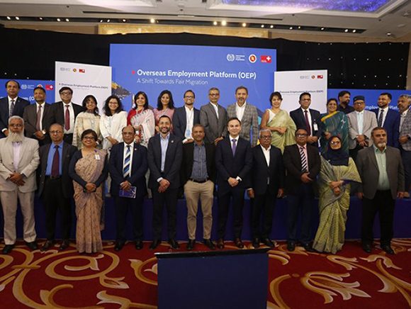 বিদেশগামী কর্মীদের নিরাপদ অভিবাসন