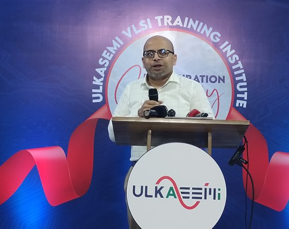 ফয়েজ আহমদ তৈয়্যব বলেন, নলেজ ইজ পাওয়ার উল্কাসেমি বাংলাদেশকে সেই পাওয়ার উপহার দিচ্ছে