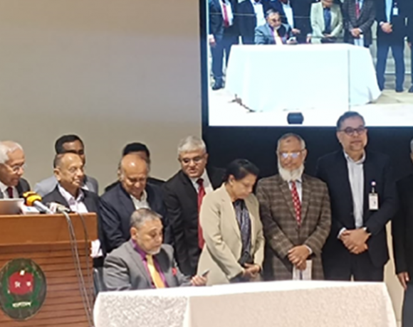 পোস্টাল ভোট বিডি অ্যাপ গণতন্ত্রের ইতিহাসে এক অনন্য সংযোজন