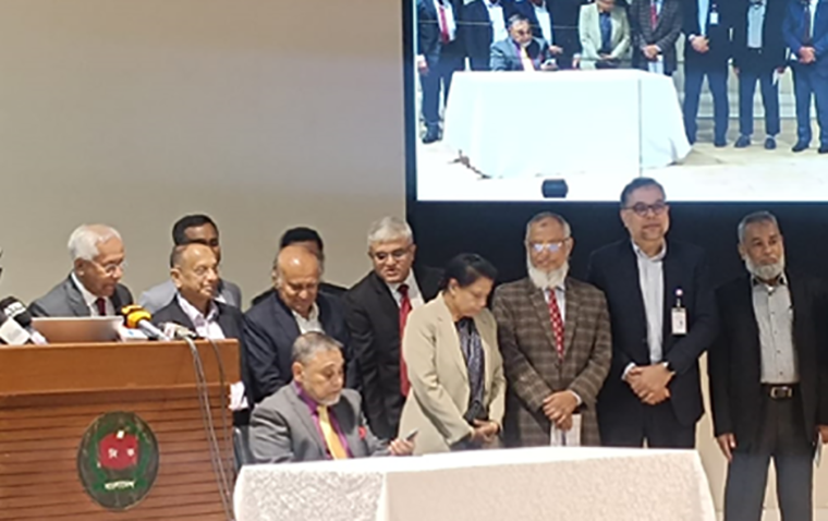 পোস্টাল ভোট বিডি অ্যাপ গণতন্ত্রের ইতিহাসে এক অনন্য সংযোজন