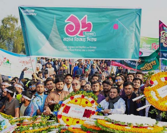 জাতির শ্রেষ্ঠ সন্তানদের আত্মত্যাগের প্রতি কৃতজ্ঞতা ও সম্মান প্রকাশ করেছে ডিআইইউ