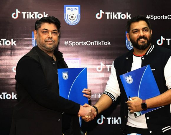 কনটেন্ট ক্রিয়েটরদের ফুটবল ইকোসিস্টেমে যুক্ত করা