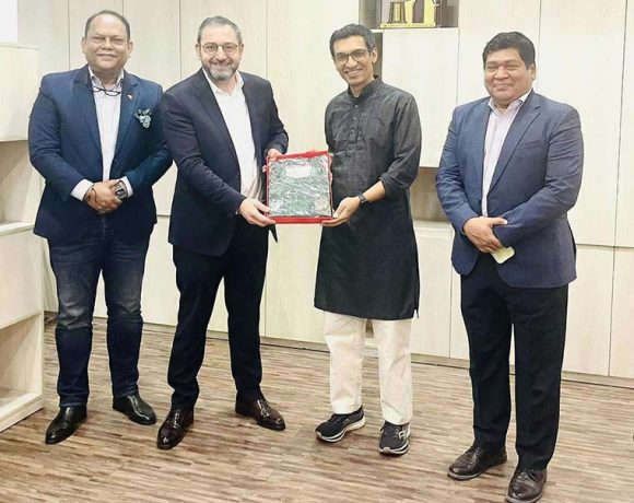 সরকারি ও বেসরকারি খাতের সহযোগিতা