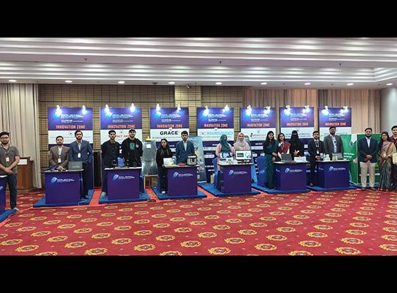 ইনোভেশন জোনে ইউআইটিএস-এর শক্ত অবস্থান