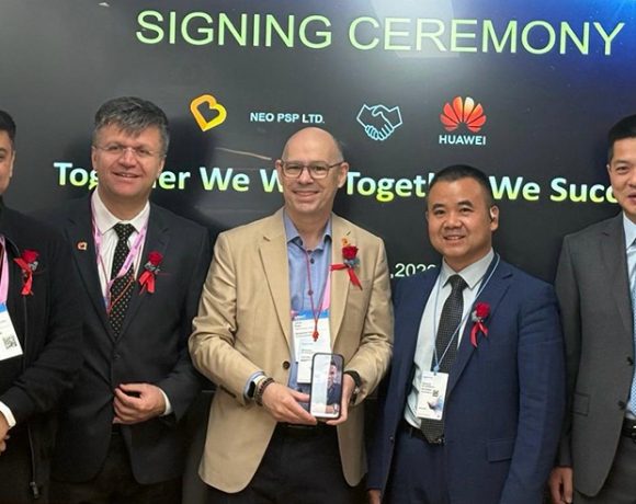 ক্যাশলেস অর্থ পরিশোধ ও ট্রান্সফার করার সুবিধা দেবে