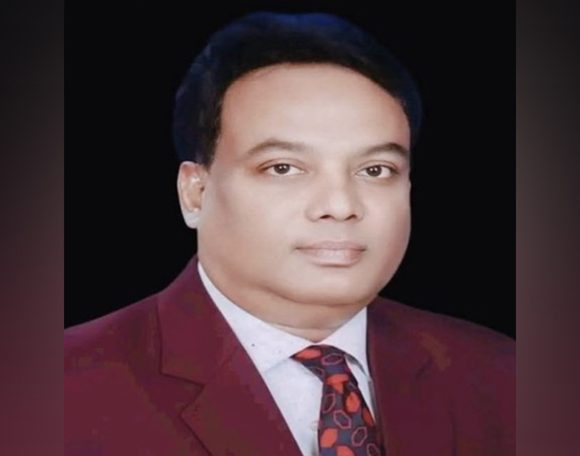 নিজে না বদলালে, পরিবর্তন আসে না