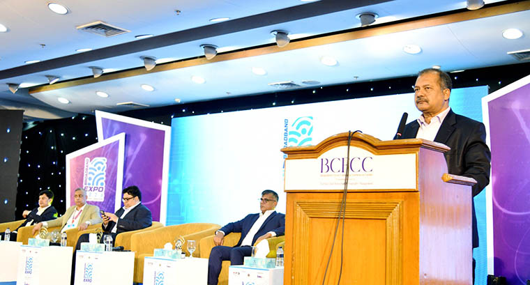 এখন সমস্যা হচ্ছে- তথ্যের অপব্যবহার