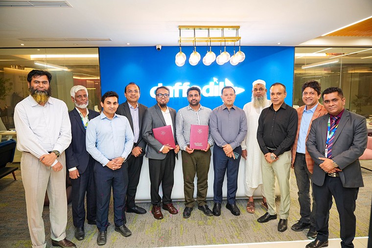 হ্যাকাথনে মোট ২ লক্ষ টাকার পুরস্কার দেয়া হবে