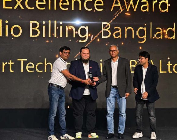 ‘ডিস্ট্রিবিউটর এক্সিলেন্স অ্যাওয়ার্ড ২০২৫-২৬’ অর্জন করেছে স্মার্ট টেকনোলজিস