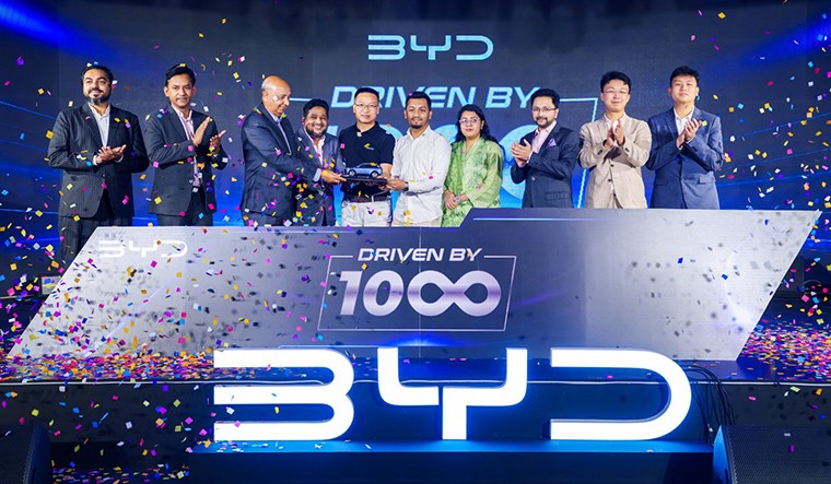 অত্যাধুনিক প্রযুক্তি নিয়ে আসছে বিওয়াইডি