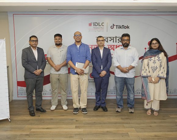 টিকটক ও আইডিএলসির ‘টিকটক বাজার’