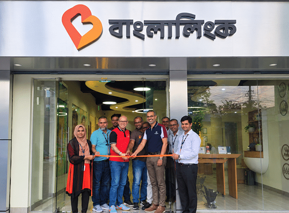 খুলনায় নতুন ফ্ল্যাগশিপ স্টোর