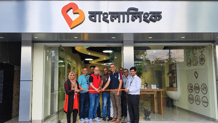 খুলনায় নতুন ফ্ল্যাগশিপ স্টোর